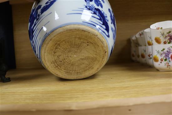 A Chinese blue and white bowl diameter 21.5cm